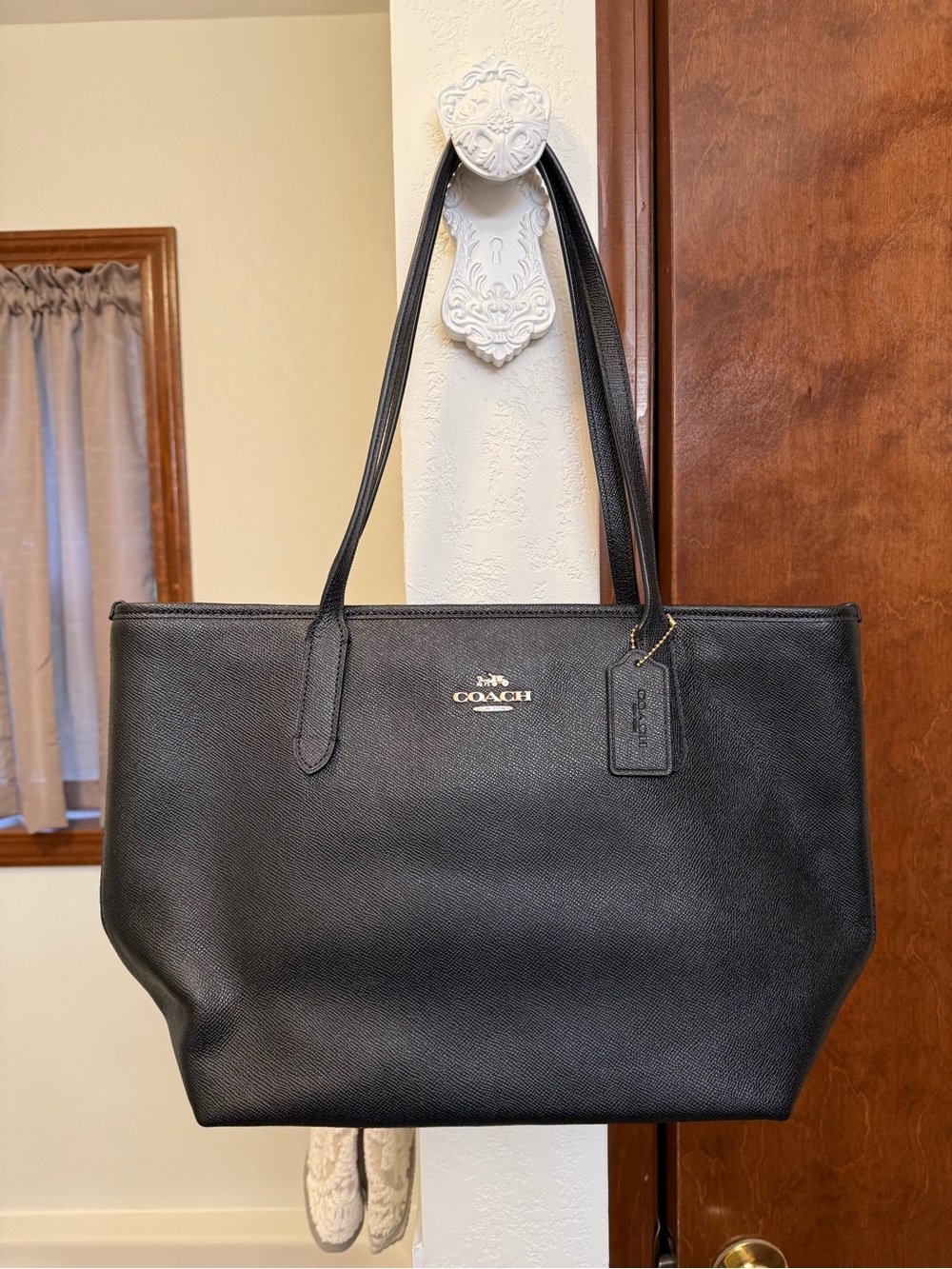 Coach Black Leather Tote with Gold Logo full zipper closure!